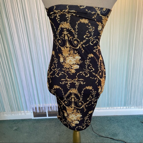 Boohoo Floral Print Dress - Picture 4 of 16